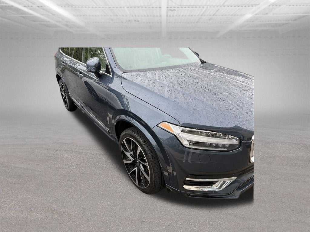 2023 Volvo XC90 B6 Plus 7-Seater