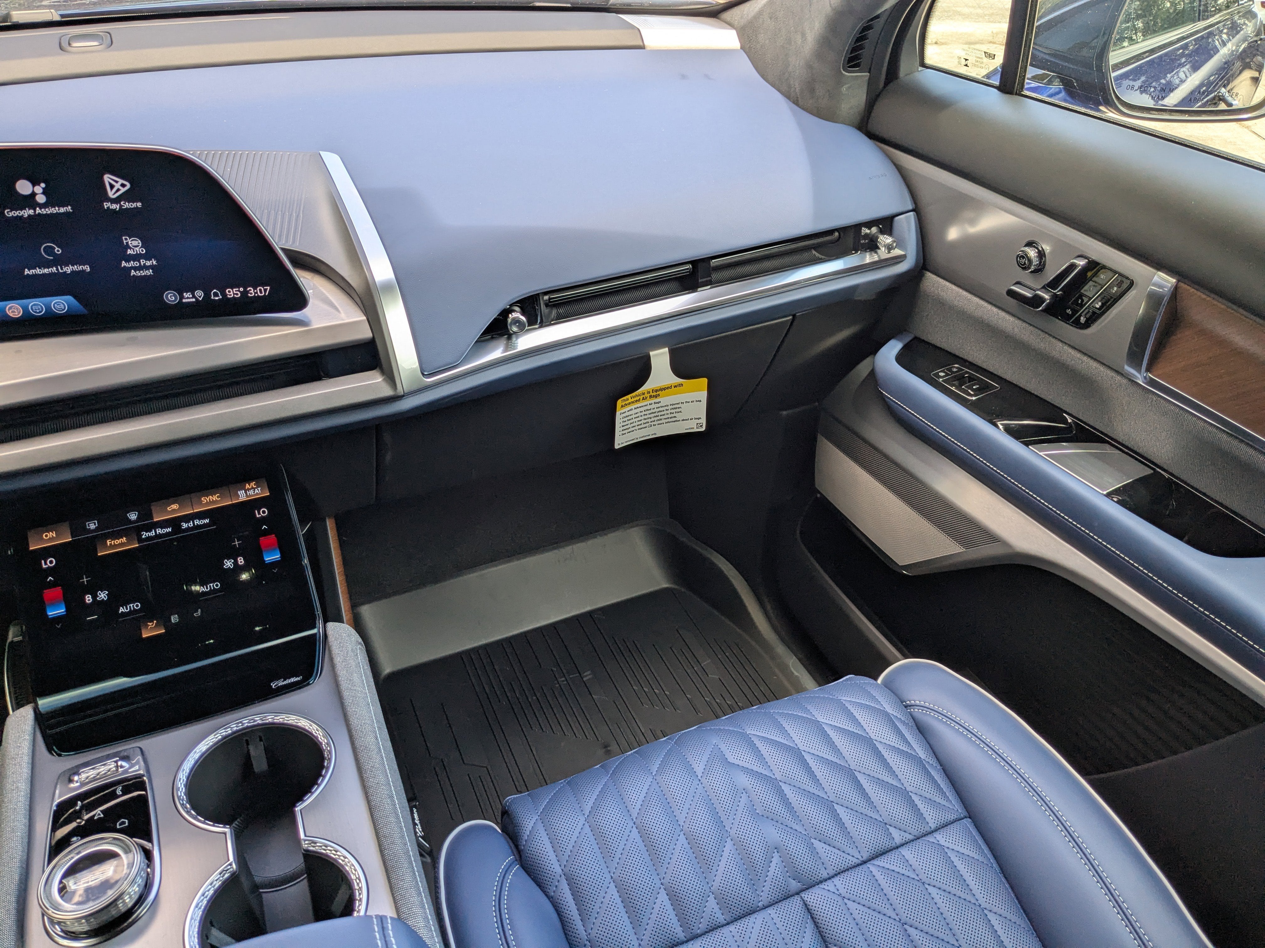 2026 Cadillac VISTIQ Premium Luxury