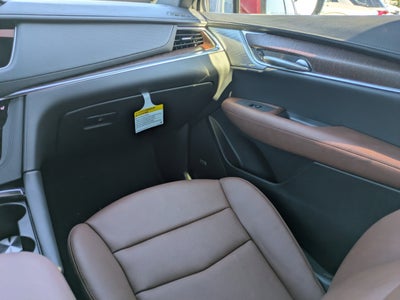 2025 Cadillac XT5 Sport