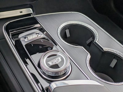 2025 Cadillac LYRIQ Luxury 1