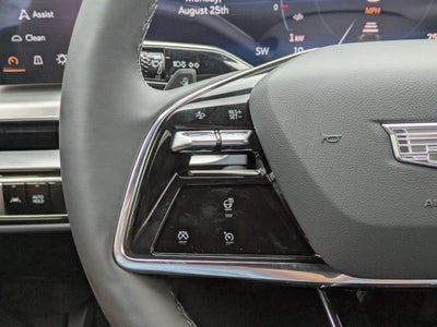 2025 Cadillac LYRIQ Luxury 1