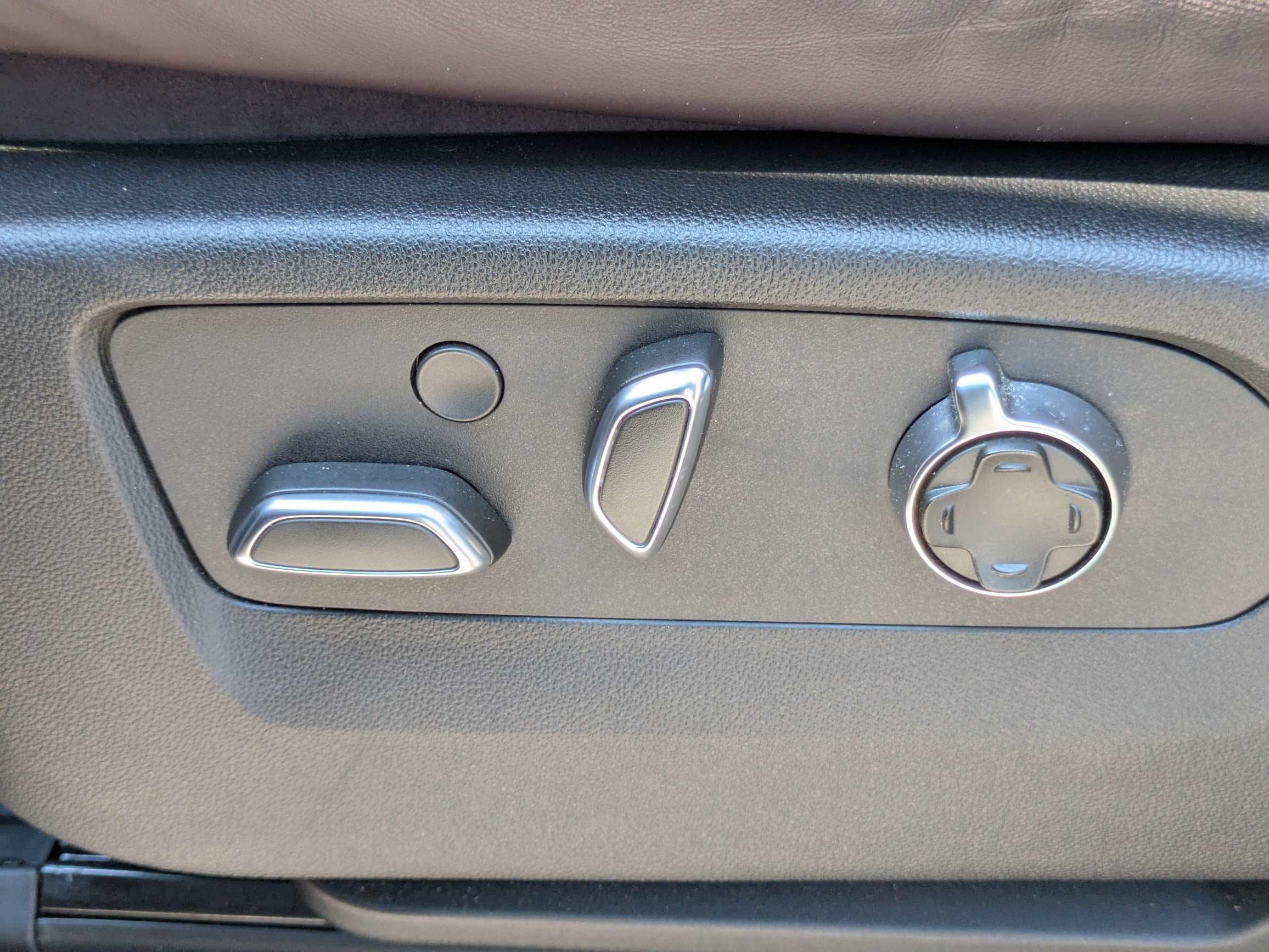2023 Cadillac Escalade ESV 4WD Premium Luxury Platinum