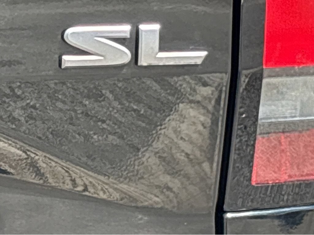 2024 Nissan Frontier Crew Cab SL 4x2