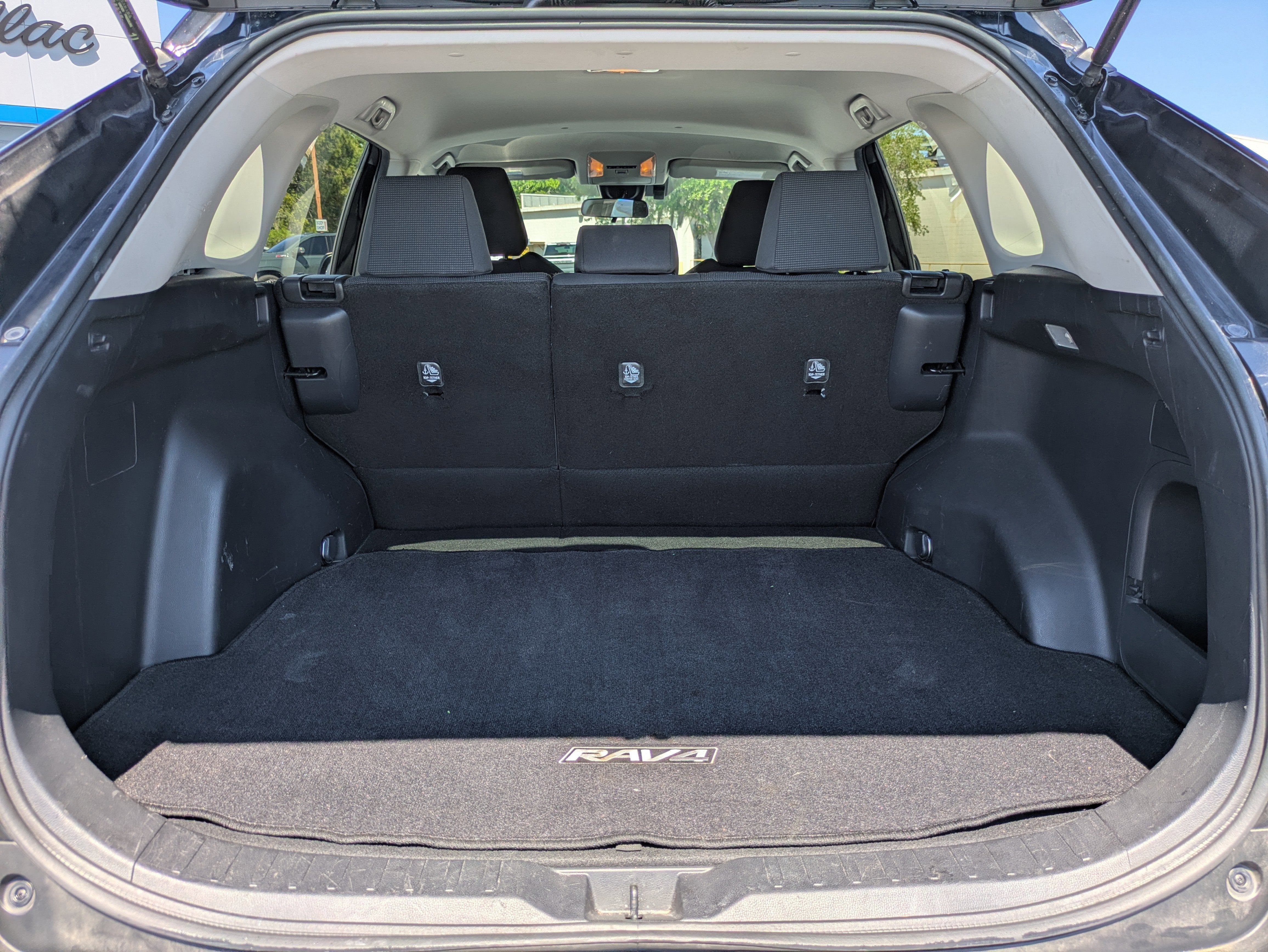 2019 Toyota RAV4 Hybrid LE