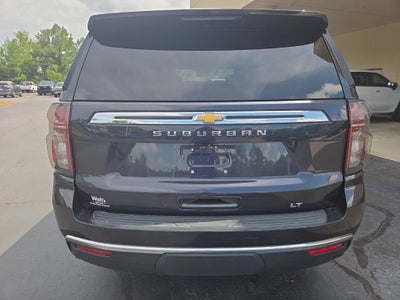 2023 Chevrolet Suburban LT