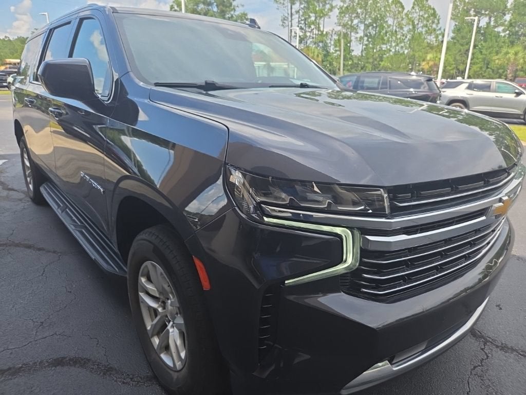 2023 Chevrolet Suburban LT