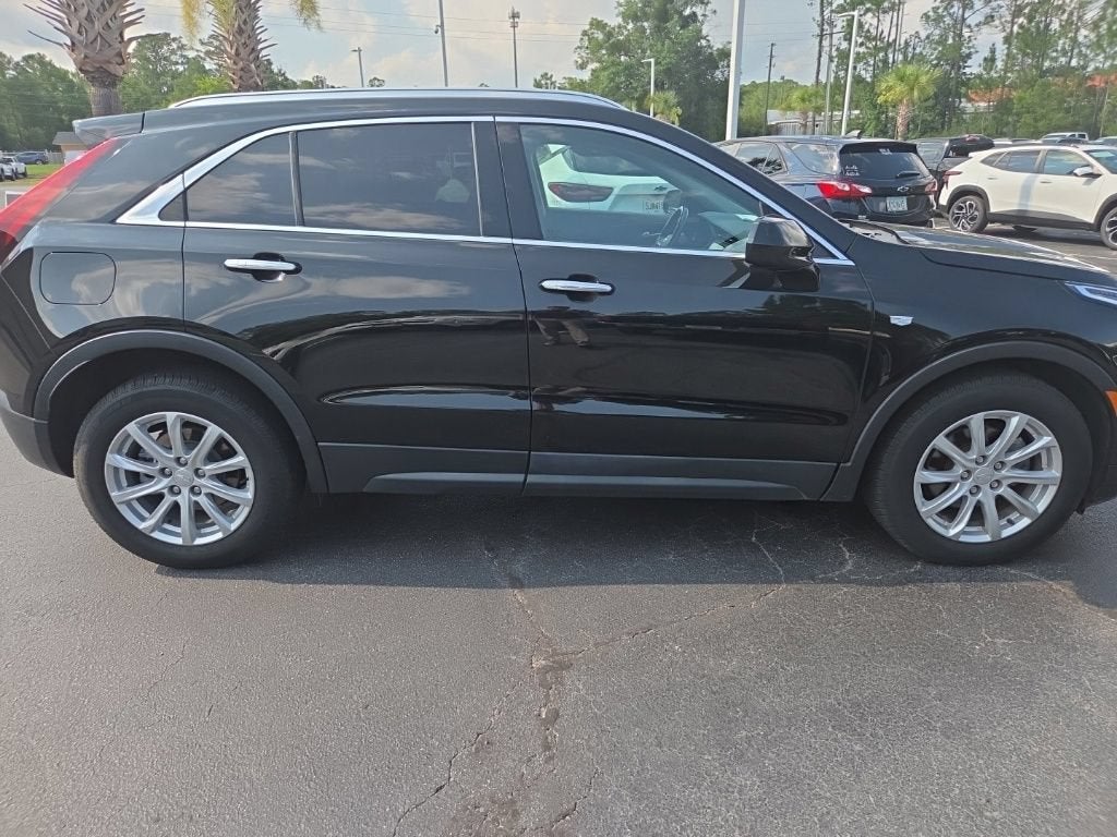 2023 Cadillac XT4 Luxury