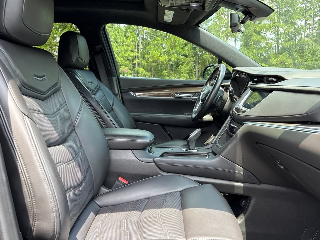 2019 Cadillac XT5 Platinum AWD
