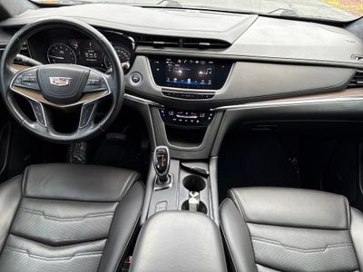 2019 Cadillac XT5 Platinum AWD