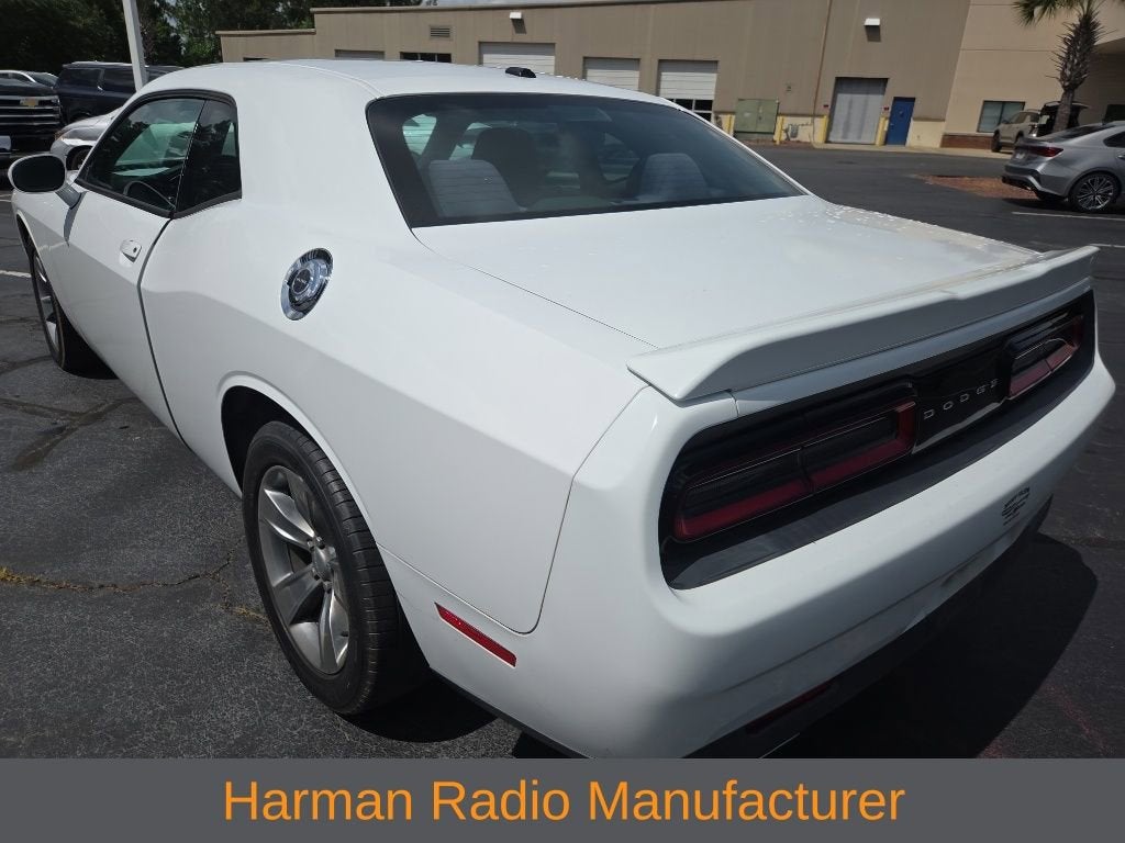 2015 Dodge Challenger SXT