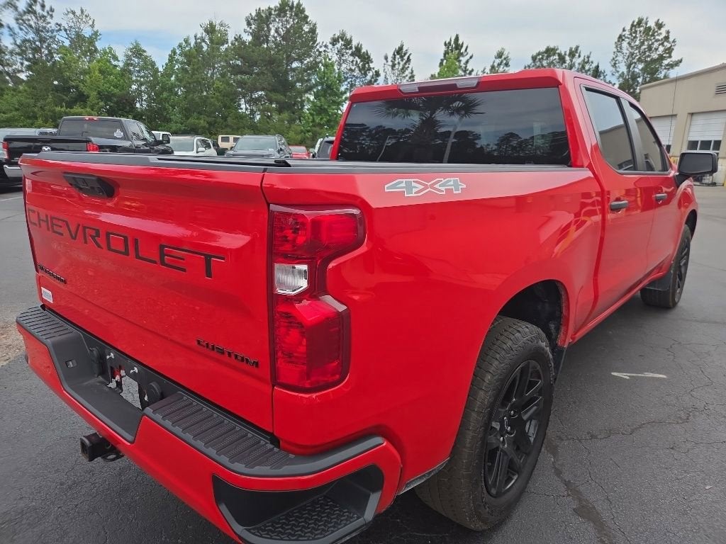 2023 Chevrolet Silverado 1500 Custom