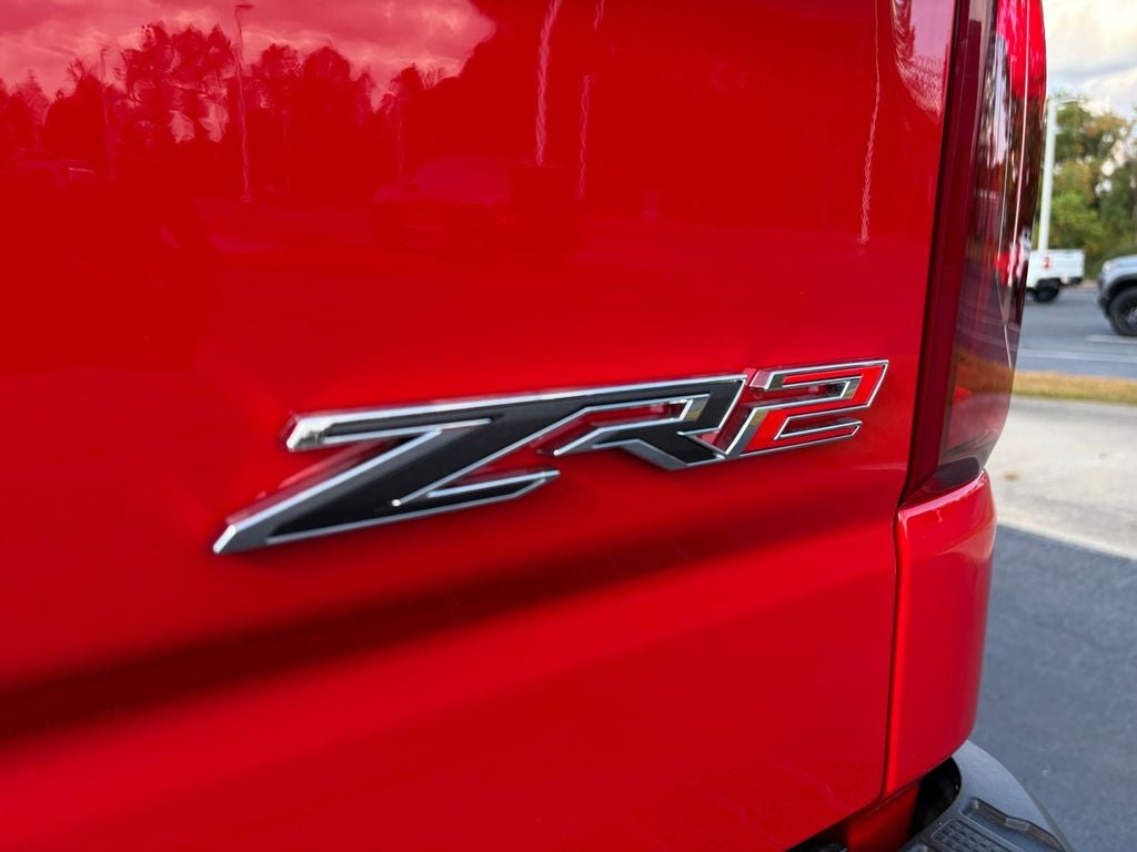 2025 Chevrolet Silverado 1500 ZR2