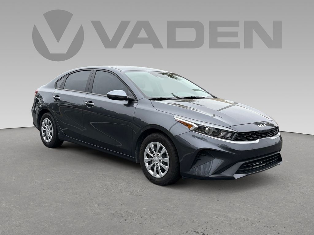 2022 Kia Forte FE