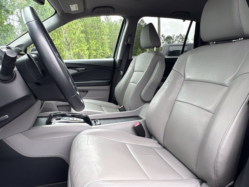 2022 Honda Pilot Touring 7-Passenger