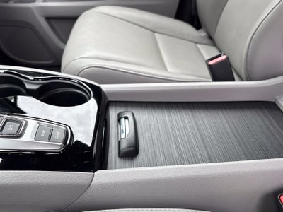 2022 Honda Pilot Touring 7-Passenger