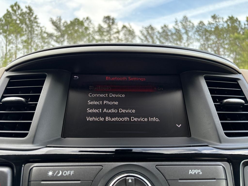 2017 Nissan Pathfinder SV